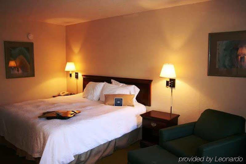 Baymont By Wyndham Mcdonough Hotel Luaran gambar